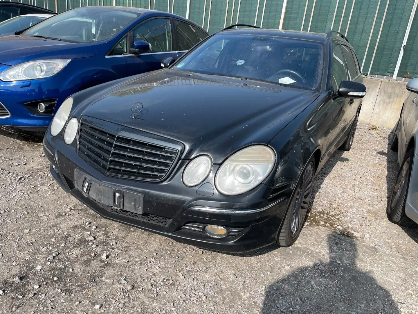 Mercedes-Benz E 320 T CDI Avantgardfe Sport-Paket Navi|Leder Černá - 1