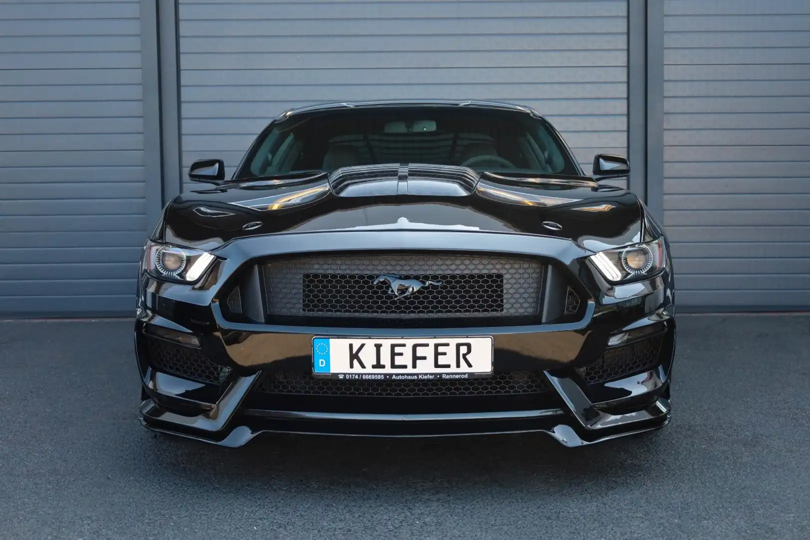 Ford Mustang 3.7 V6/SHZ/LED/CarPlay/KAMERA/20 Schwarz - 2