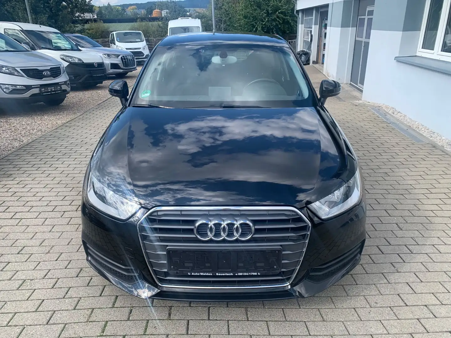 Audi A1 Sportback basis 1,4 TFSI Aut. Shzg PDC 97TKM Schwarz - 2