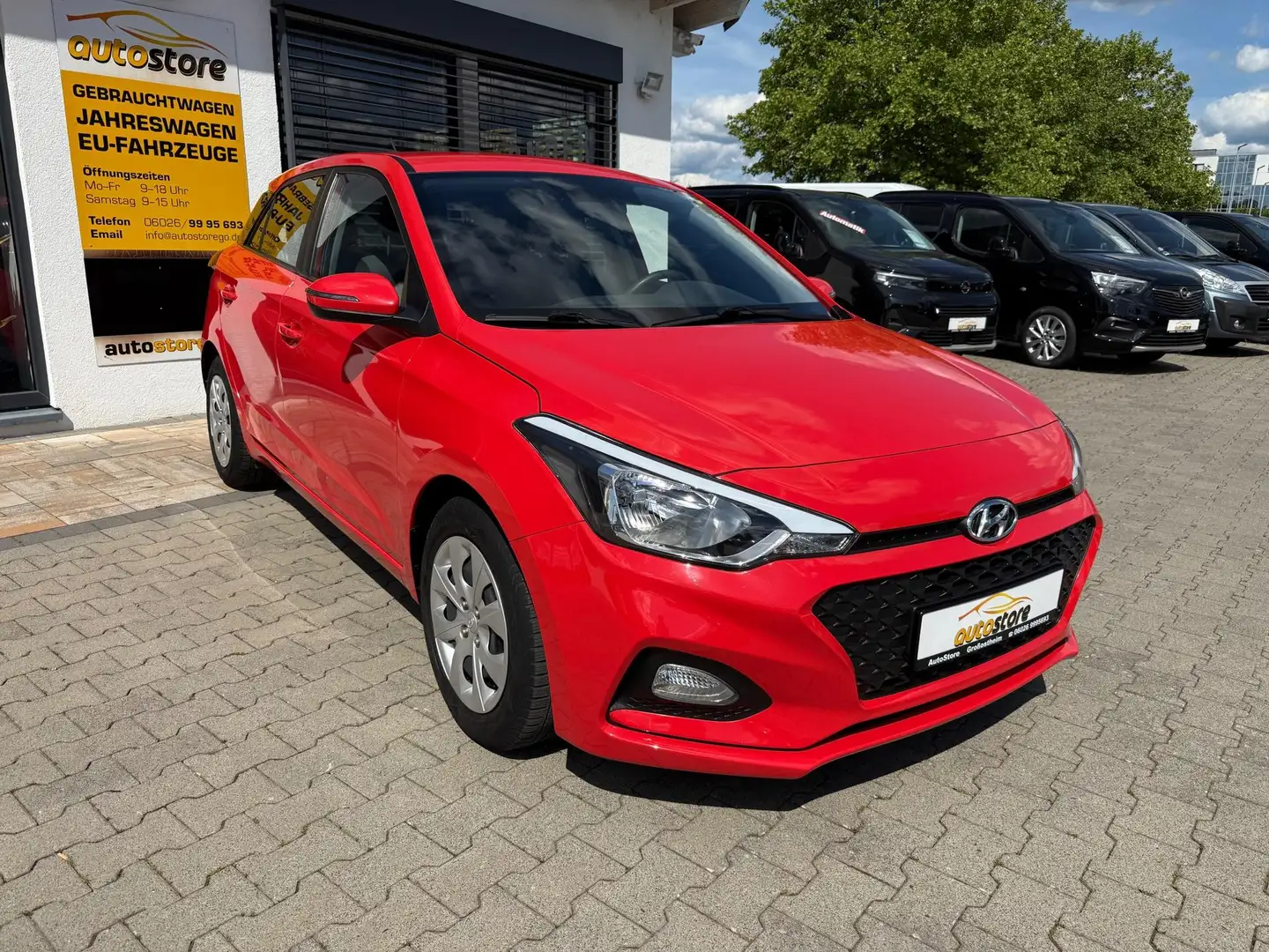 Hyundai i20 1.2 Select 62 kW (84 PS), Schalt. 5-Gang, Front... Rouge - 2