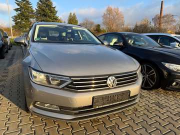PASSAT VARIANT 2.0 TDI,KLIMAAUT,NAVI,PDC,ALU,1.HD