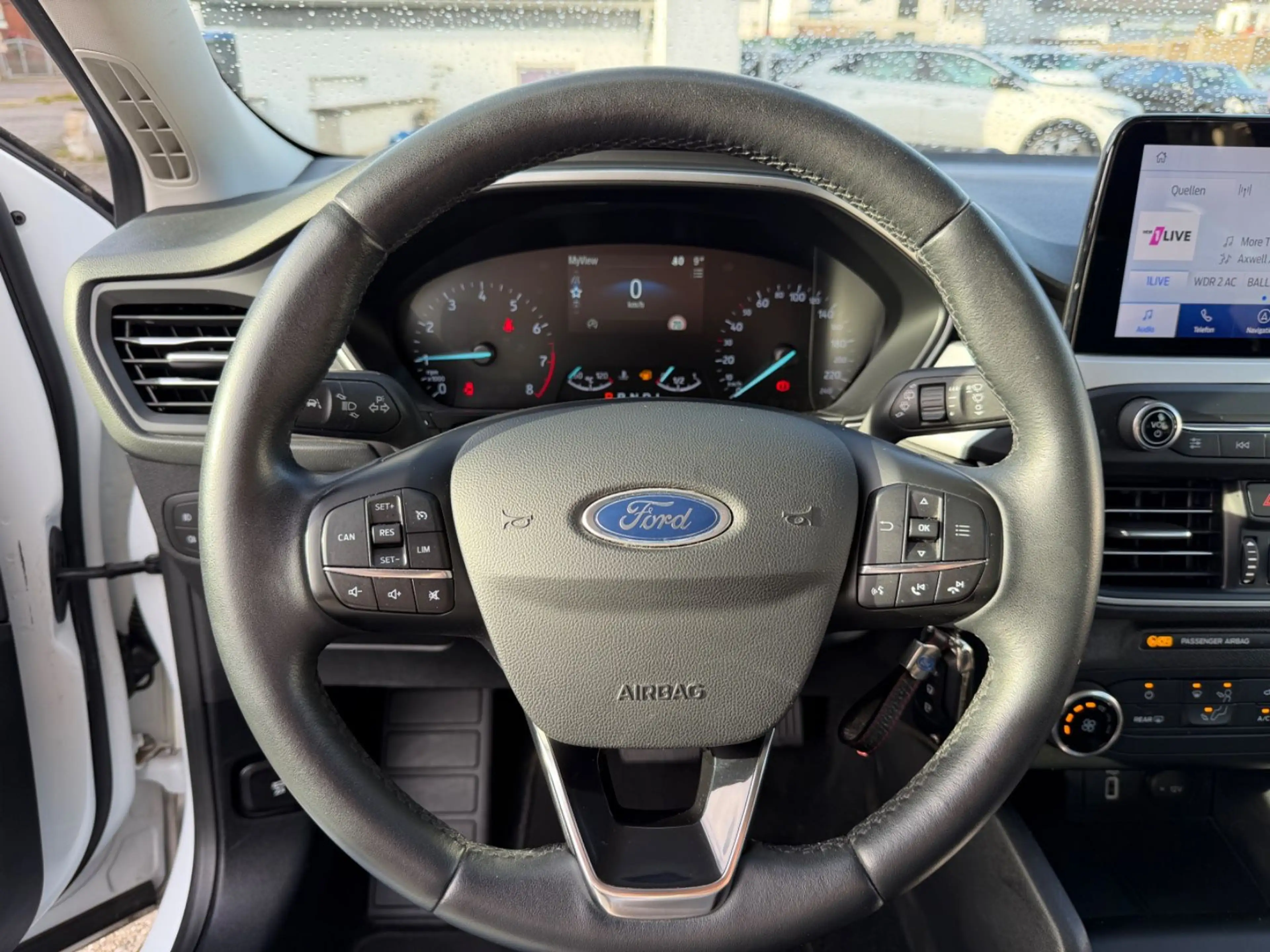 Ford Focus Cool & Connect AUTOMATIK NAVI LED PDC — photo 15