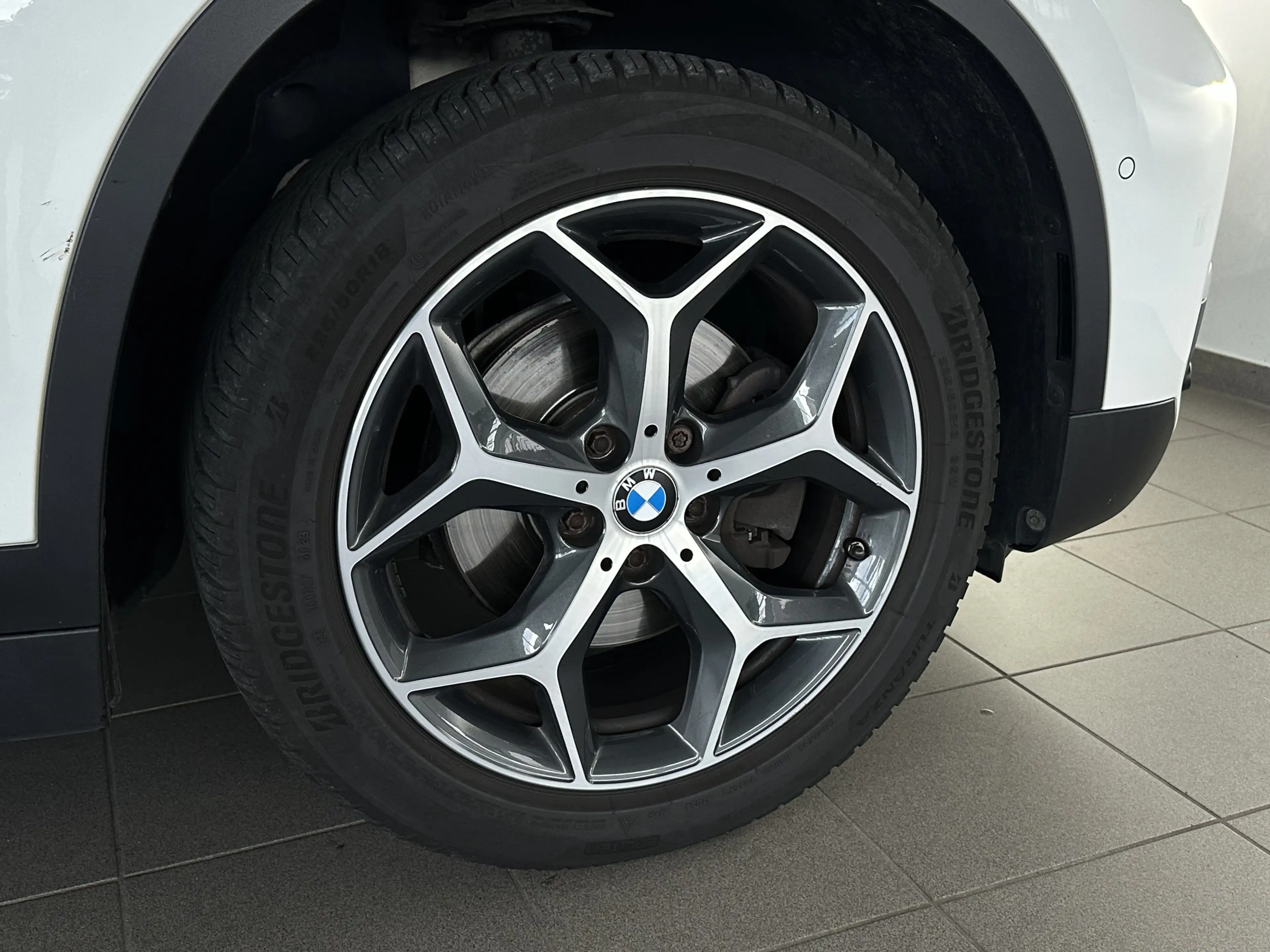 BMW X1 sDrive18i xLINE* LED* NAVI* PDC* SHZ* 18* LENKH — photo 8
