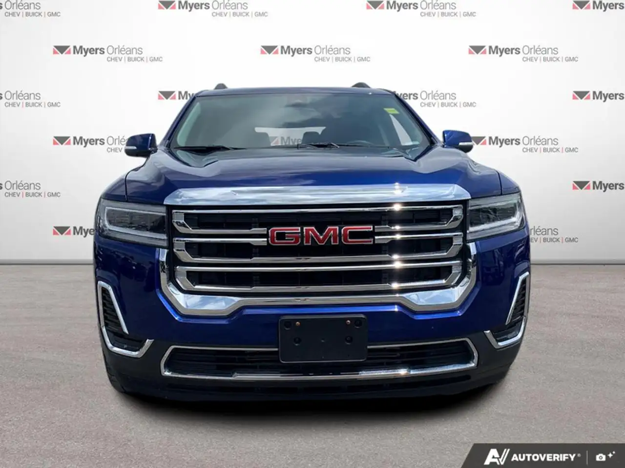 GMC Acadia снимка GMC Acadia