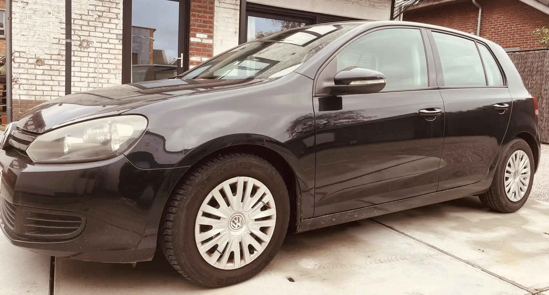 Volkswagen Golf 1.6 TDI DPF Comfortline - 2