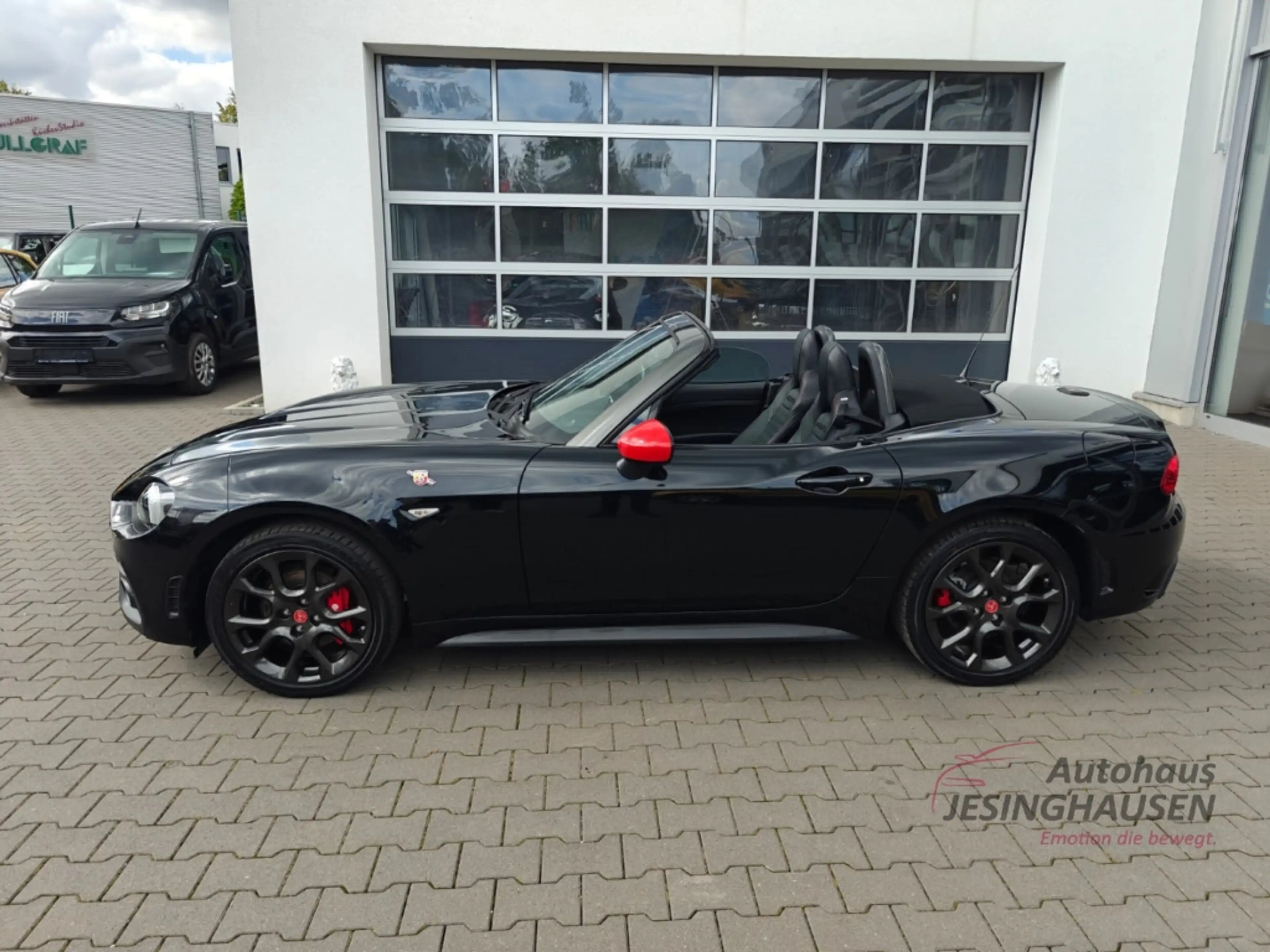 Abarth 124 Spider Turismo+Bose+Leder+ Klimaautom+SHZ+Temp+Speedlimit — photo 12