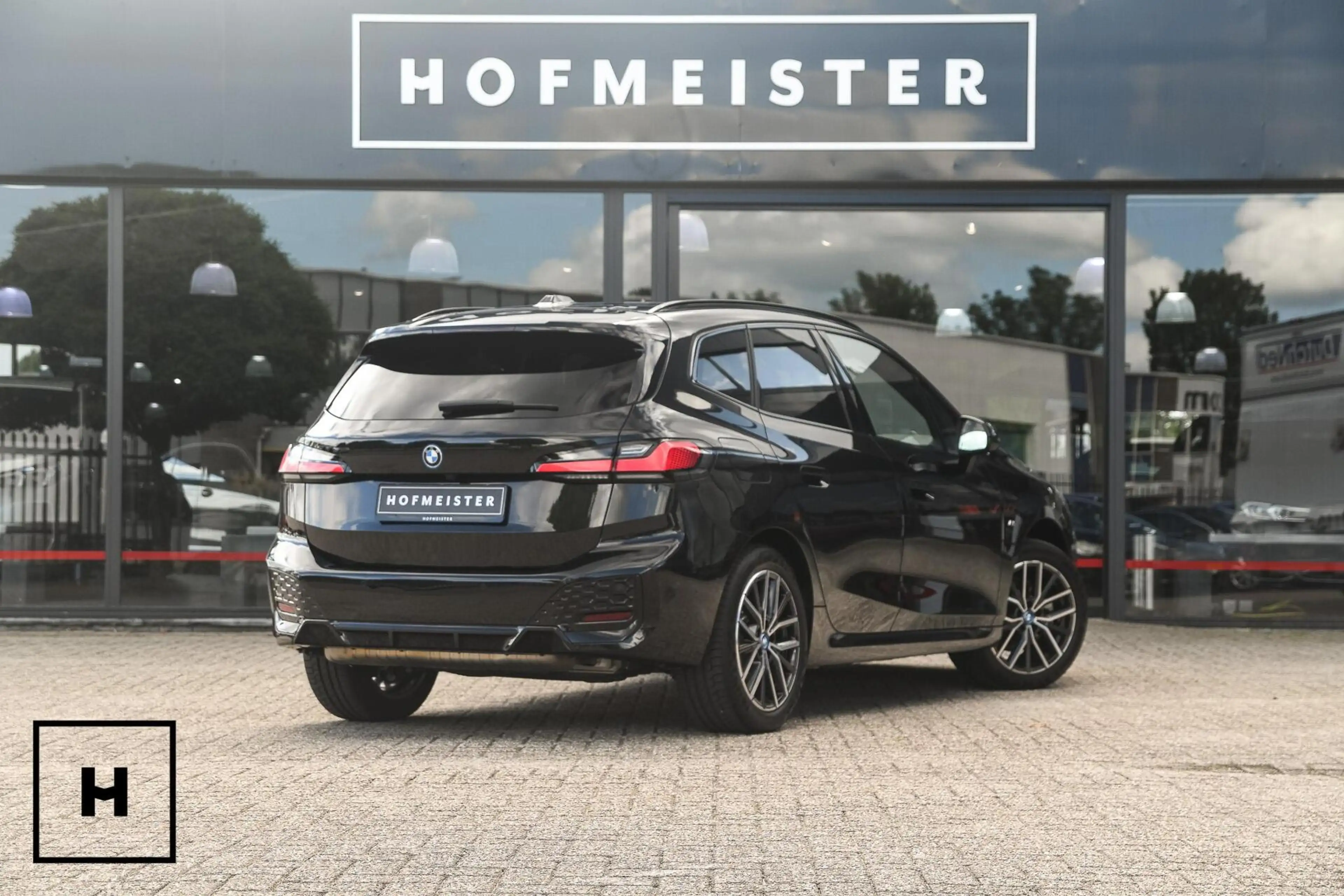 BMW 225 2-serie Active Tourer 225e xDrive M-Sport | Pano | — photo 21