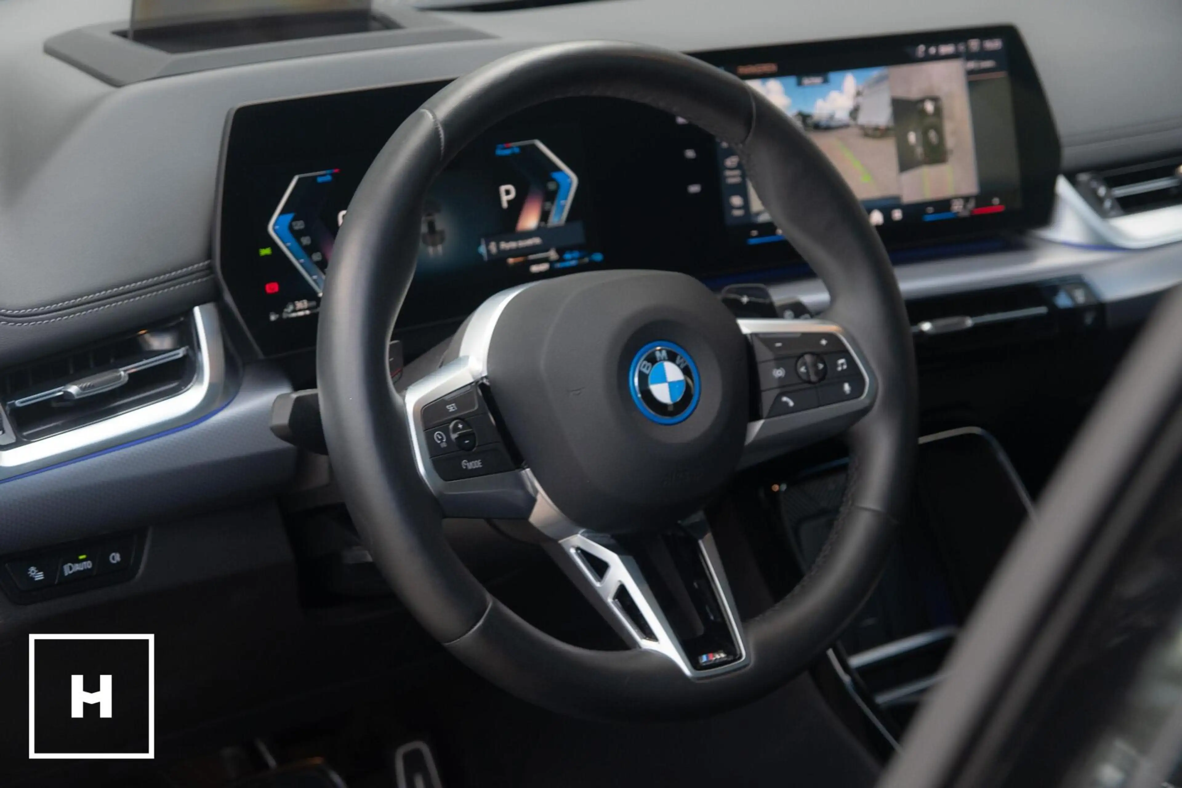 BMW 225 2-serie Active Tourer 225e xDrive M-Sport | Pano | — photo 26