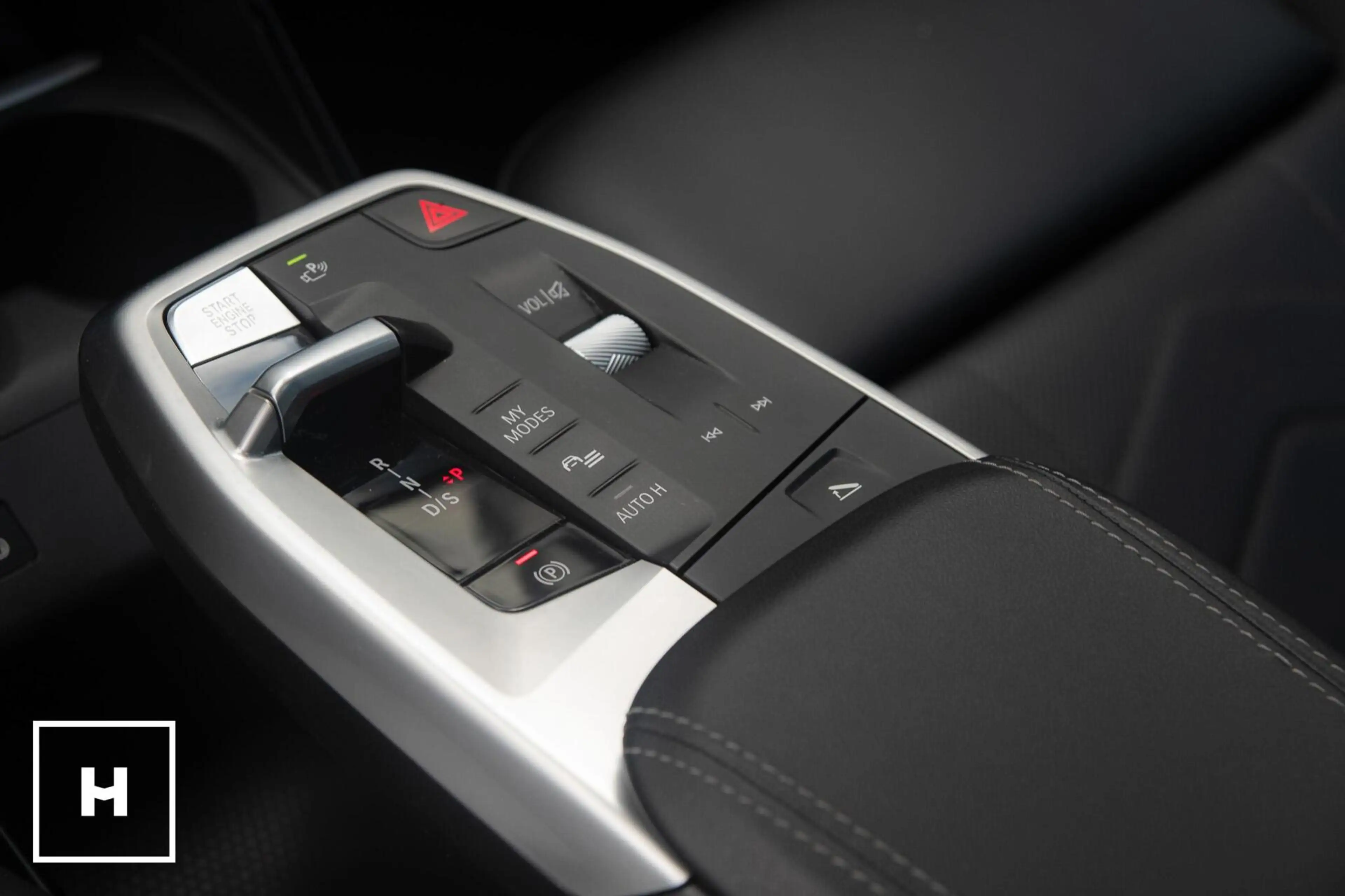 BMW 225 2-serie Active Tourer 225e xDrive M-Sport | Pano | — photo 32