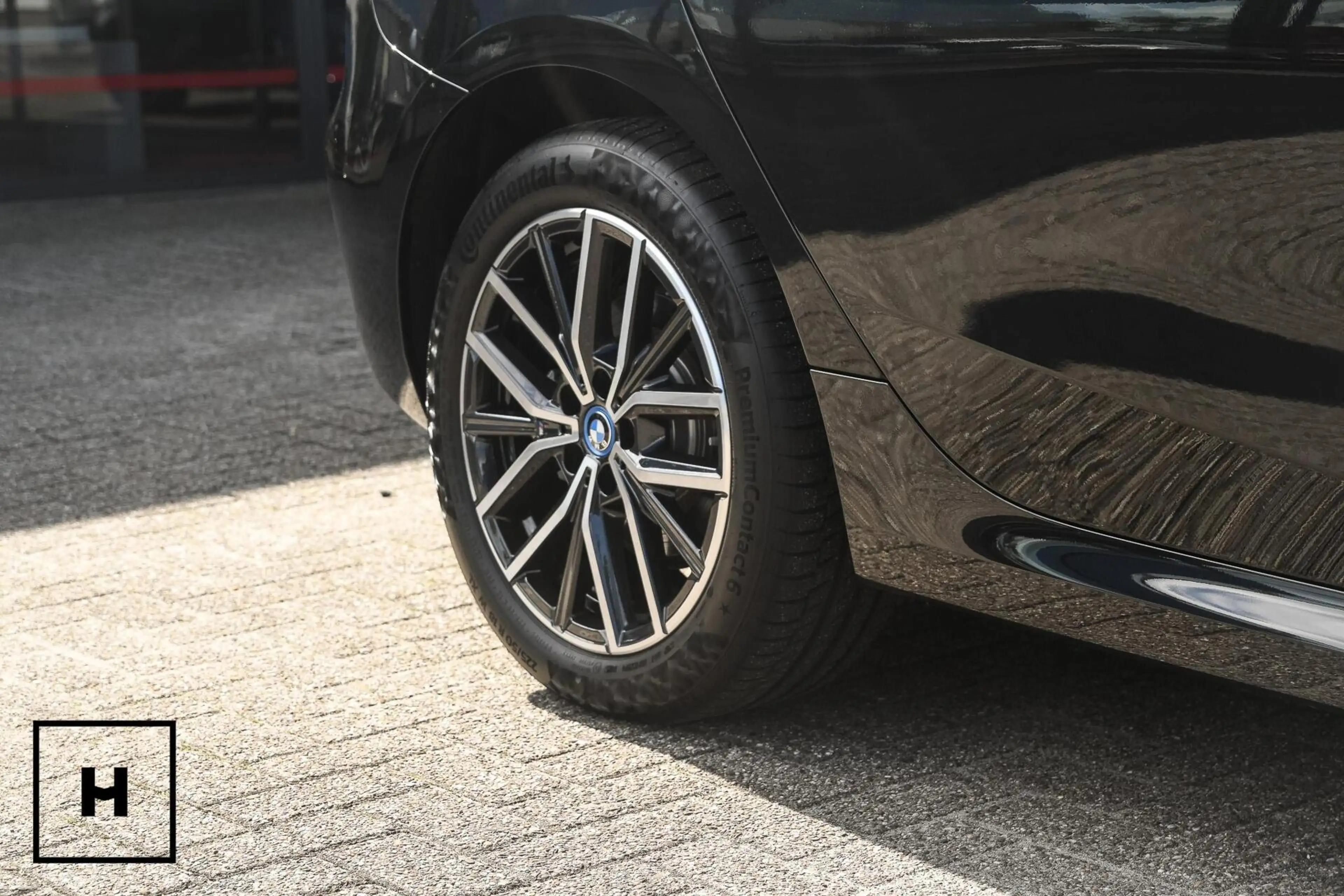 BMW 225 2-serie Active Tourer 225e xDrive M-Sport | Pano | — photo 9