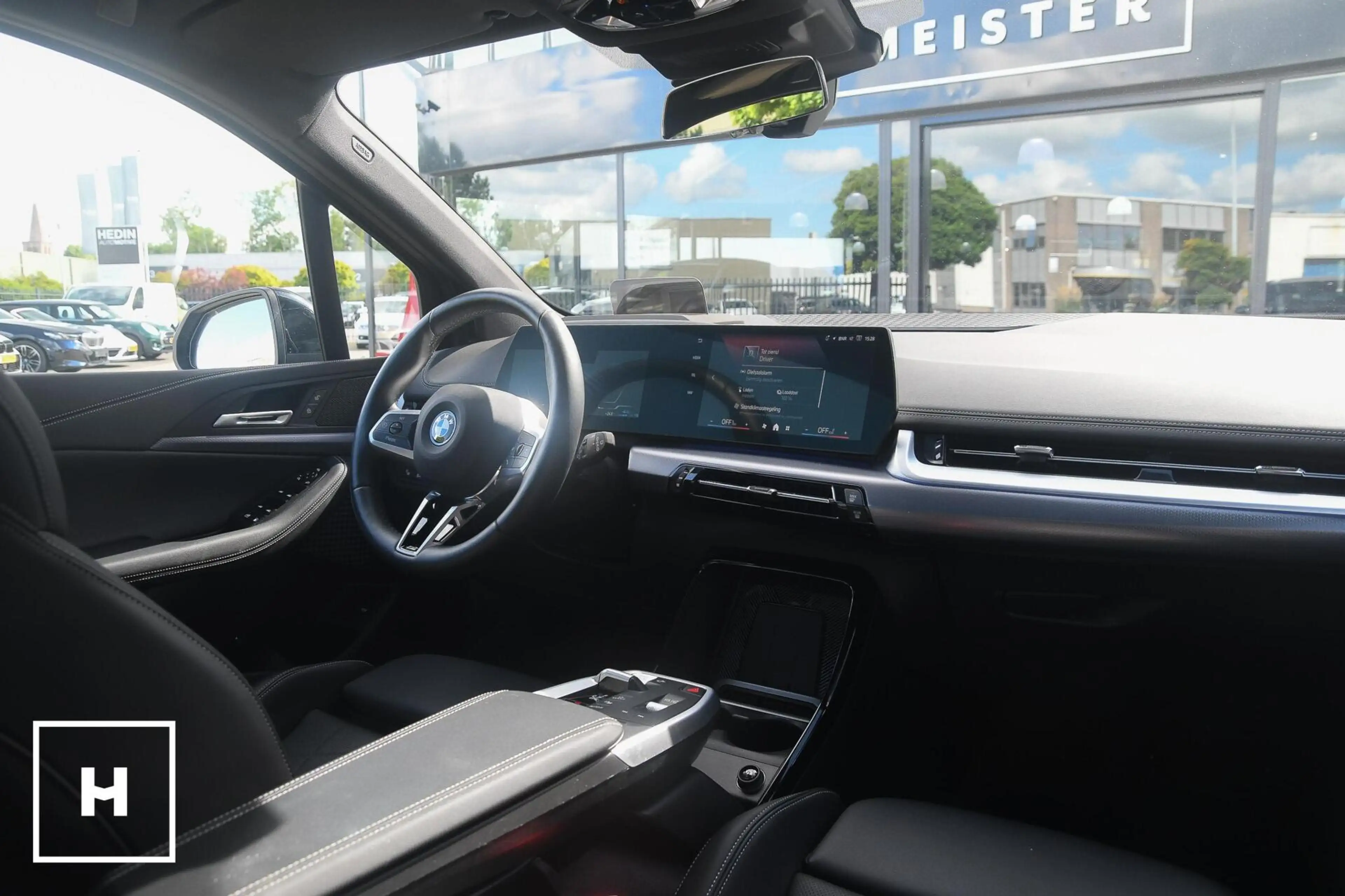 BMW 225 2-serie Active Tourer 225e xDrive M-Sport | Pano | — photo 47