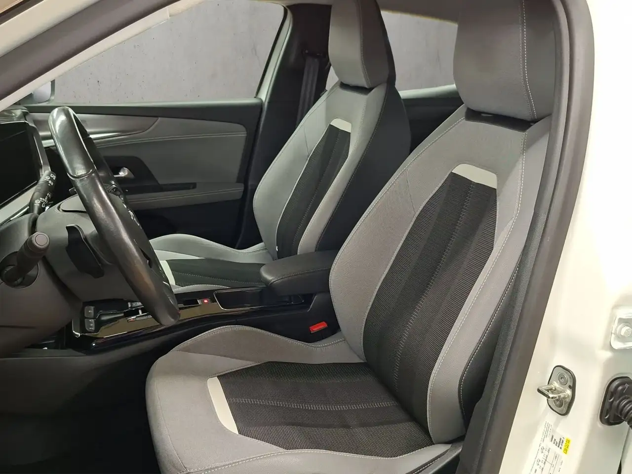 Opel Mokka 1.2 Turbo Elegance Automatik, AHK, LED, Kl, миниатюра 9