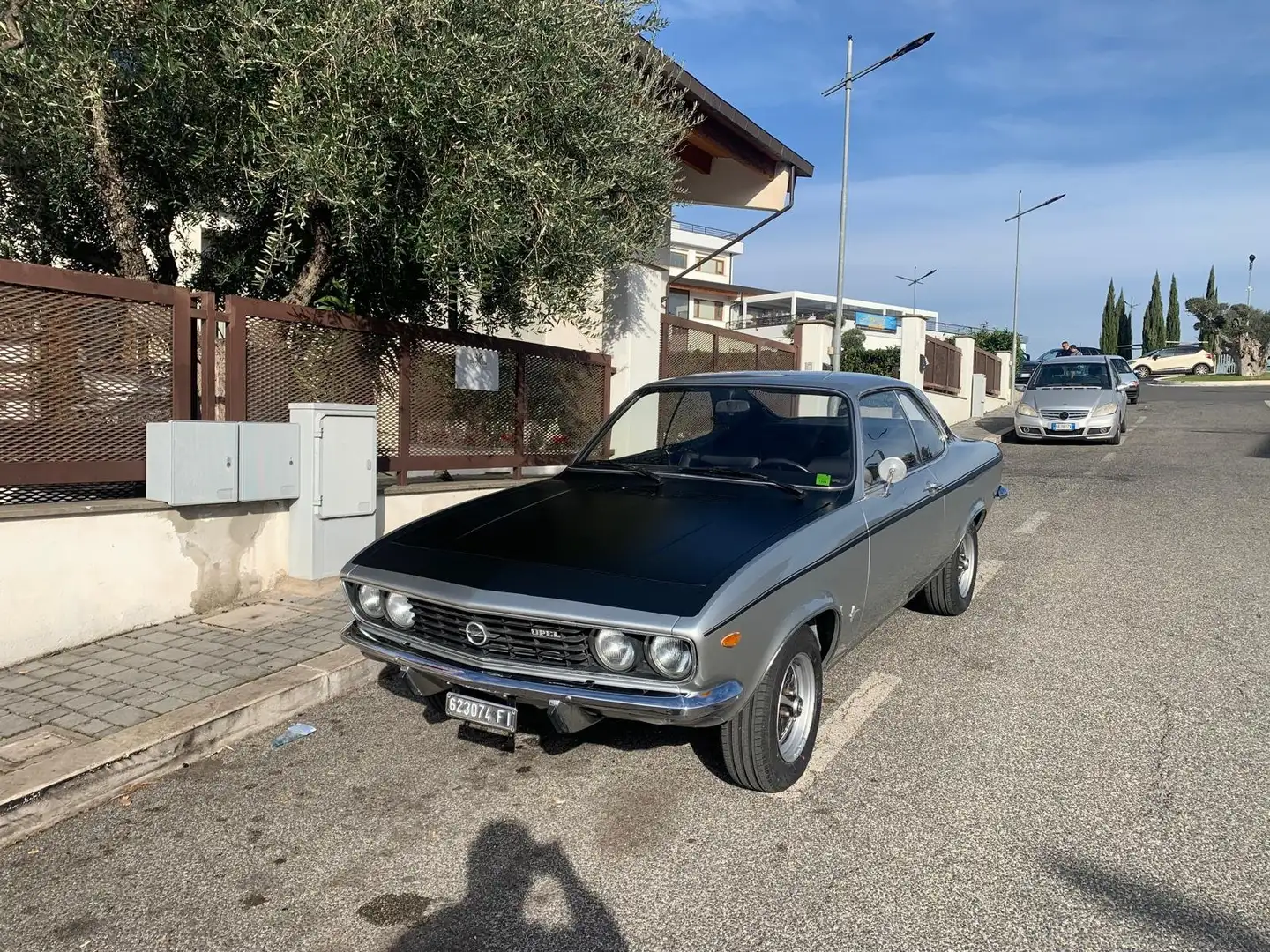 Opel Manta Argent - 1