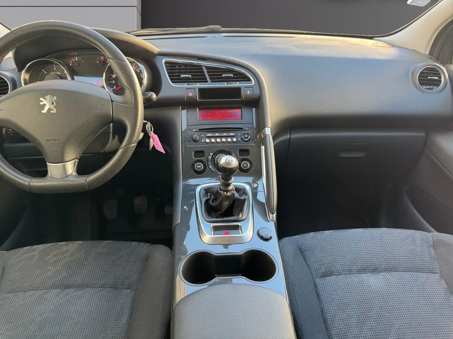 Peugeot 3008 Active Gris - 2