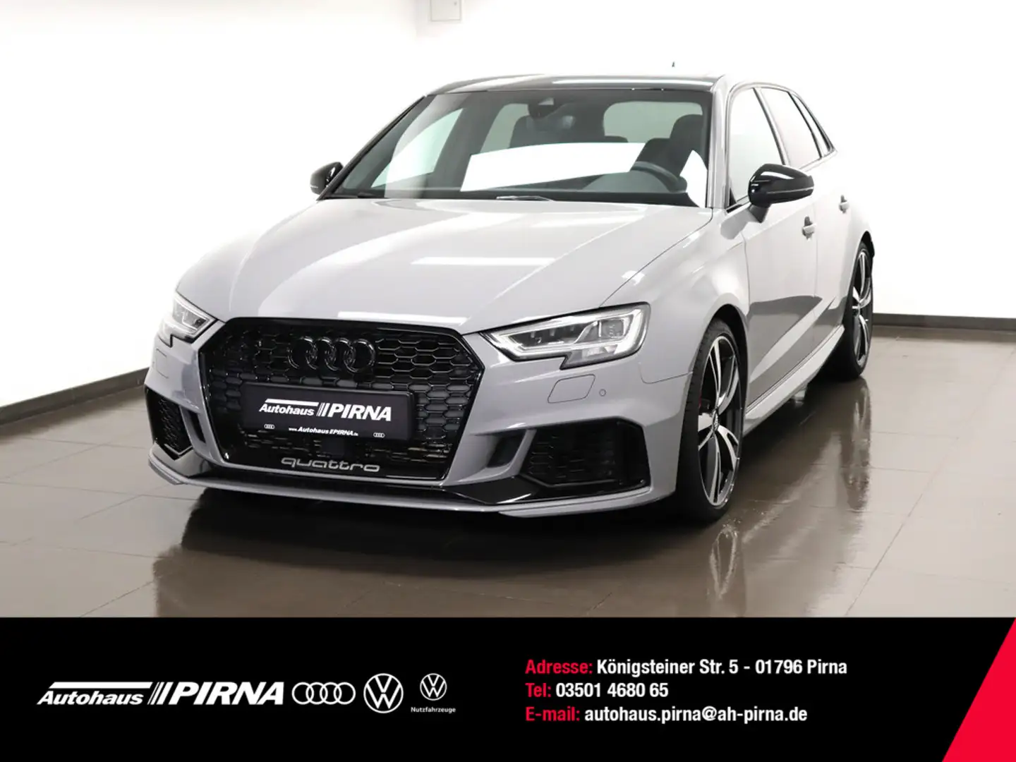 Audi RS3 Sportback 2.5 TFSI quattro Panorama LEDER Grau - 1