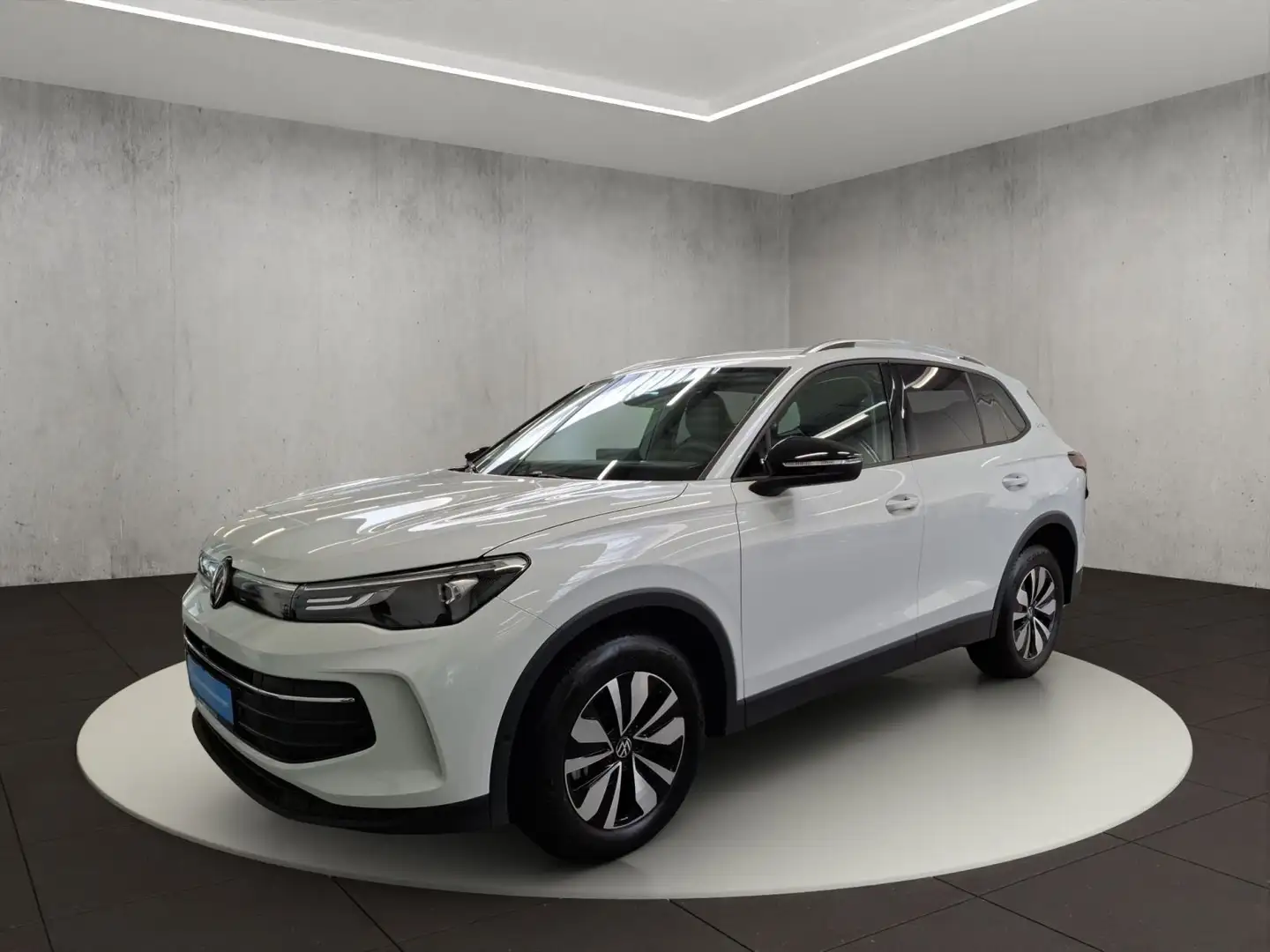 Volkswagen Tiguan Life 2,0 l TDI SCR 4MOTION 142 kW (193 PS Weiß - 1