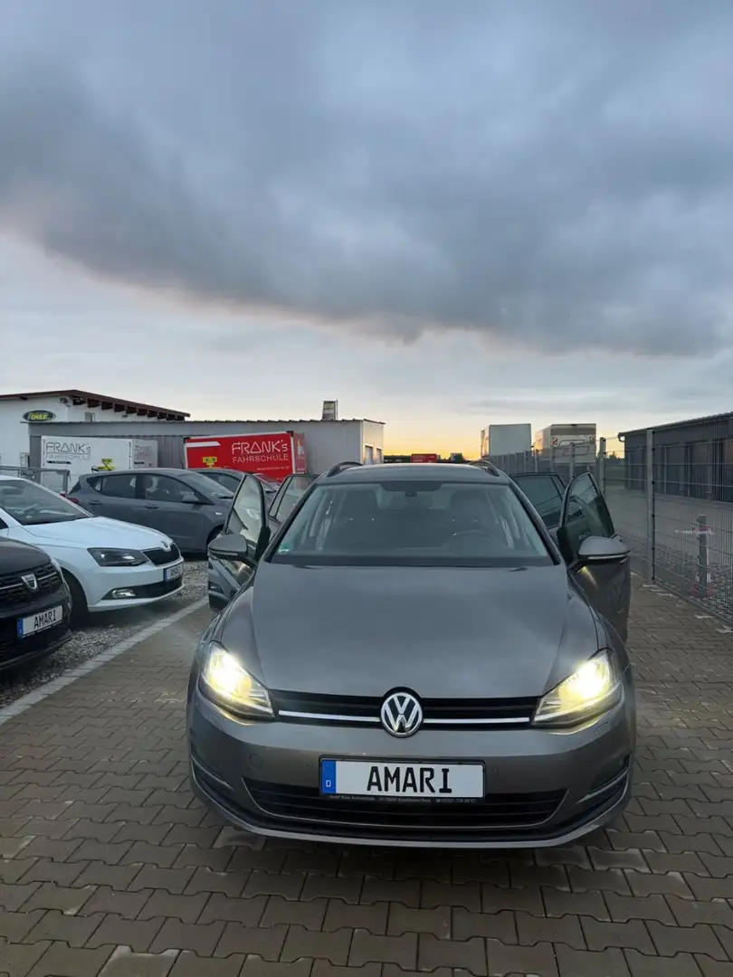 Volkswagen Golf VII ComfortlineBMT*MFL*Automatik*BT*Kamera* Grau - 2