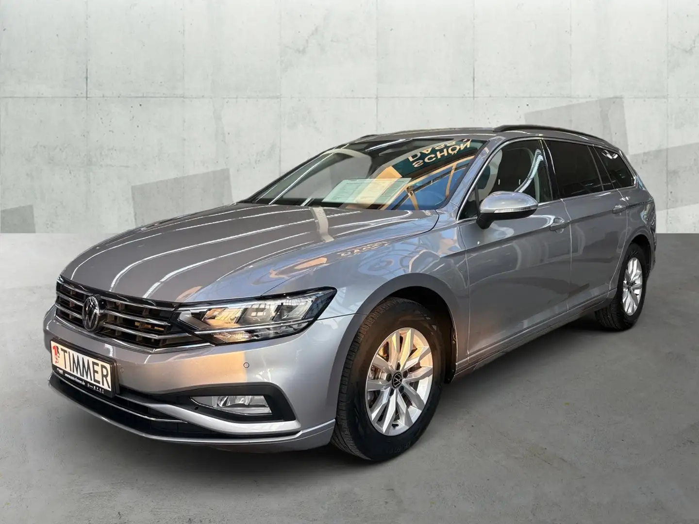 Volkswagen Passat Variant 2.0 TDI DSG BUSINESS +LED +ACC +RKAM +NAVI +SHZ + Silber - 2