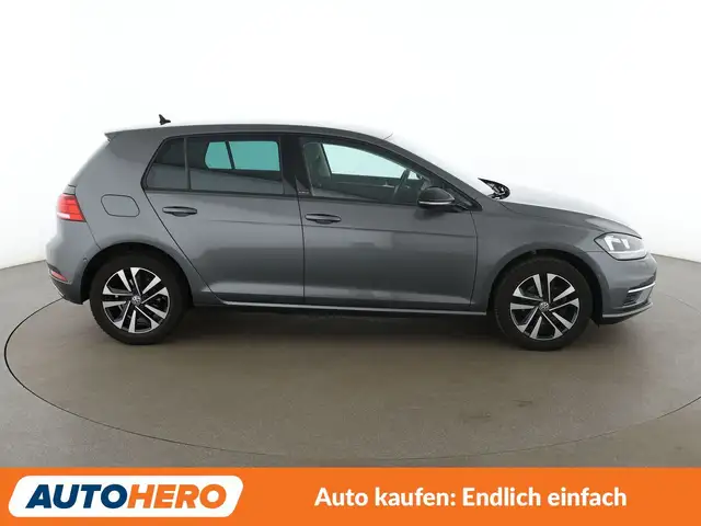 Volkswagen Golf view 7