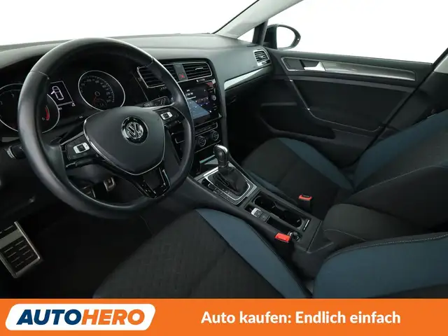 Volkswagen Golf view 11