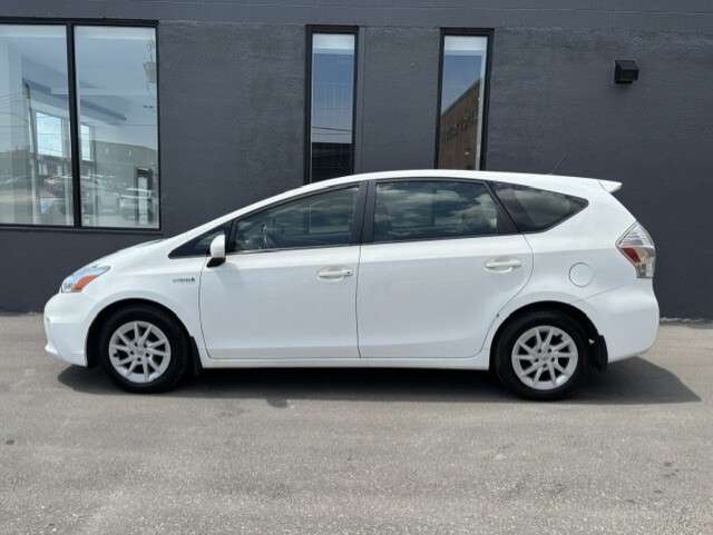 2014 Toyota Prius v