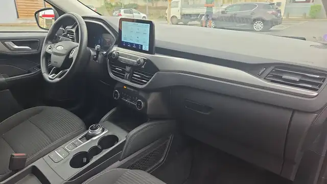 Ford Kuga view 10