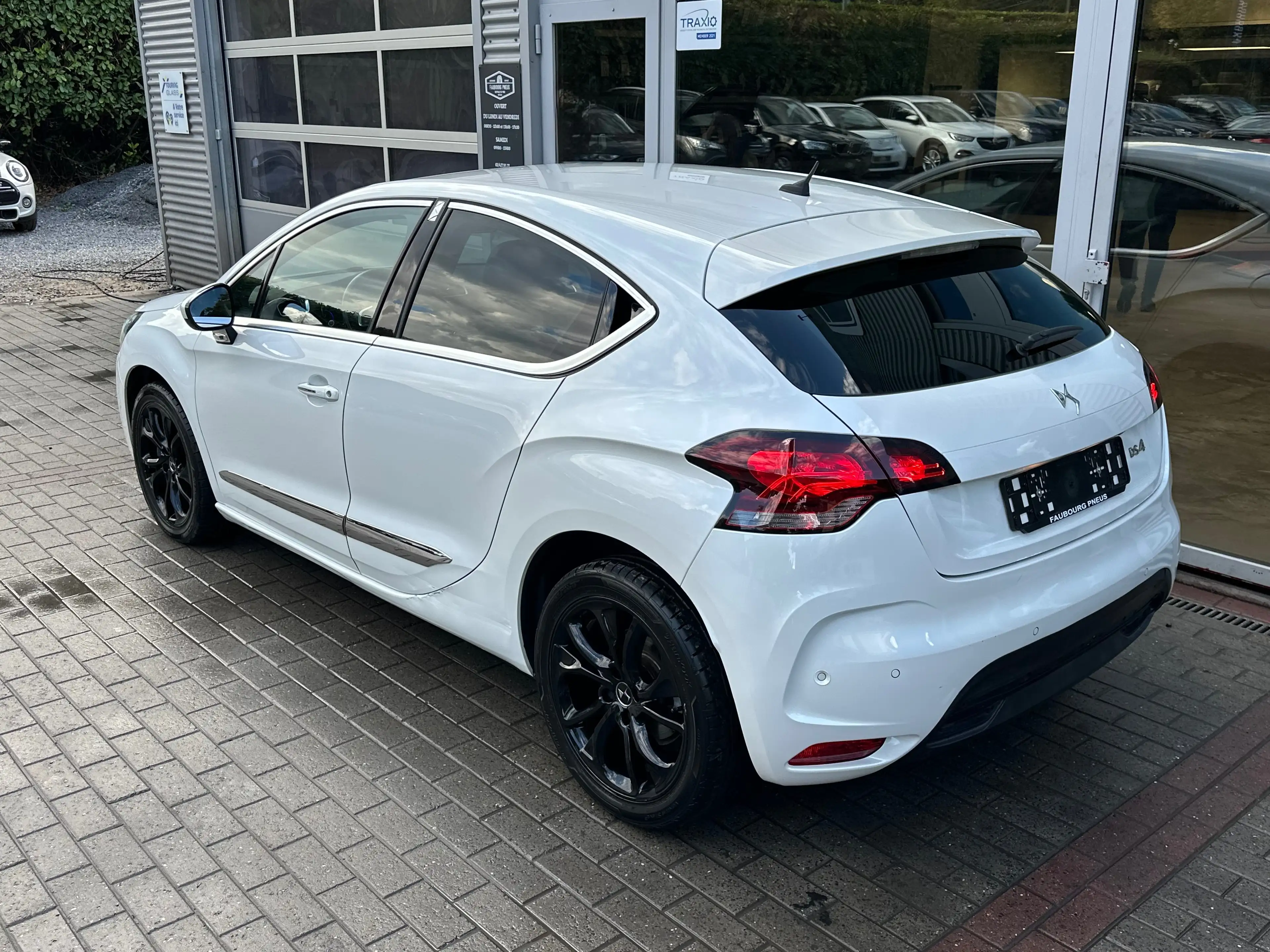DS Automobiles DS 4 *1.6*121-kw*HISTORIQUE-100%-DS*CAMERA*CUIR* — photo 10