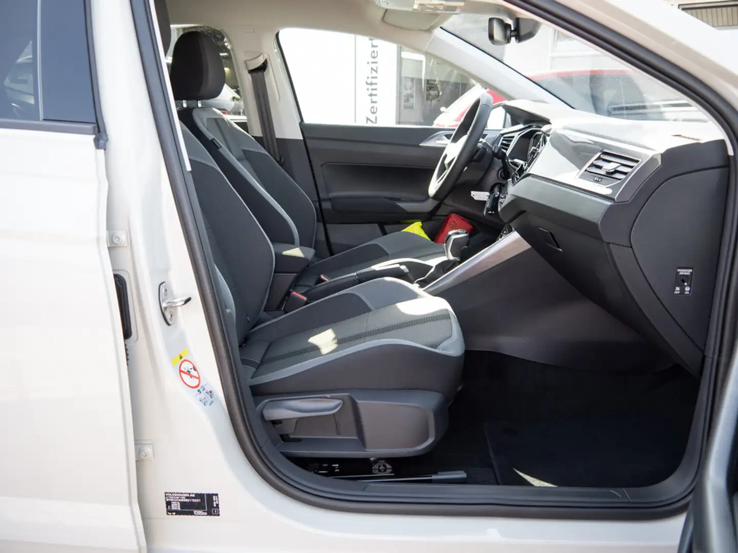 Volkswagen Polo 1.0 TSI Style BMT KAMERA NAVI MATRIX-LED Grau - 2