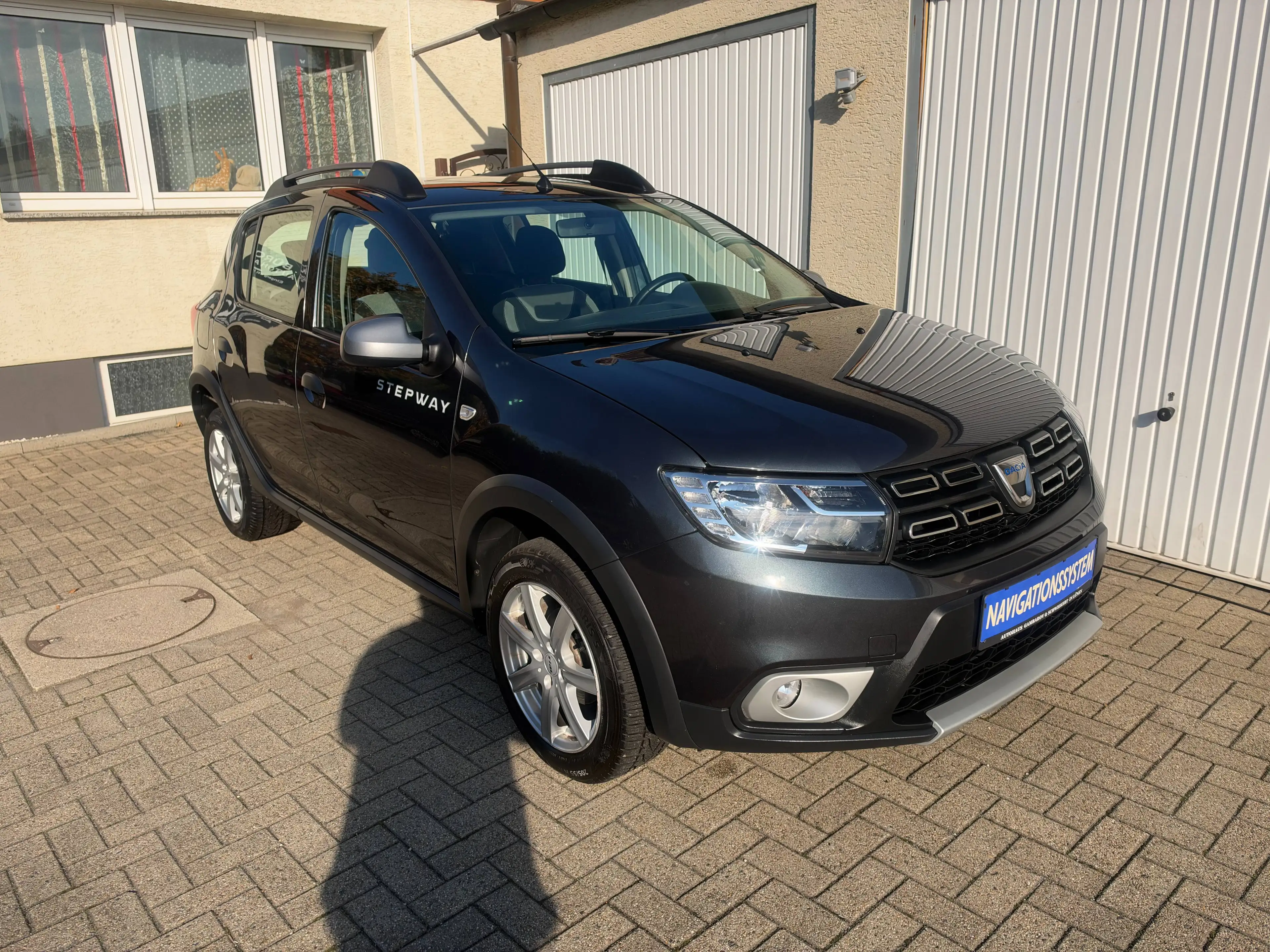 Dacia Sandero STEPWAY PRESTIGE KAMERA PDC MEDIA NAVI BLUETOOTH STARTSTOP TEMPOMAT — photo 8