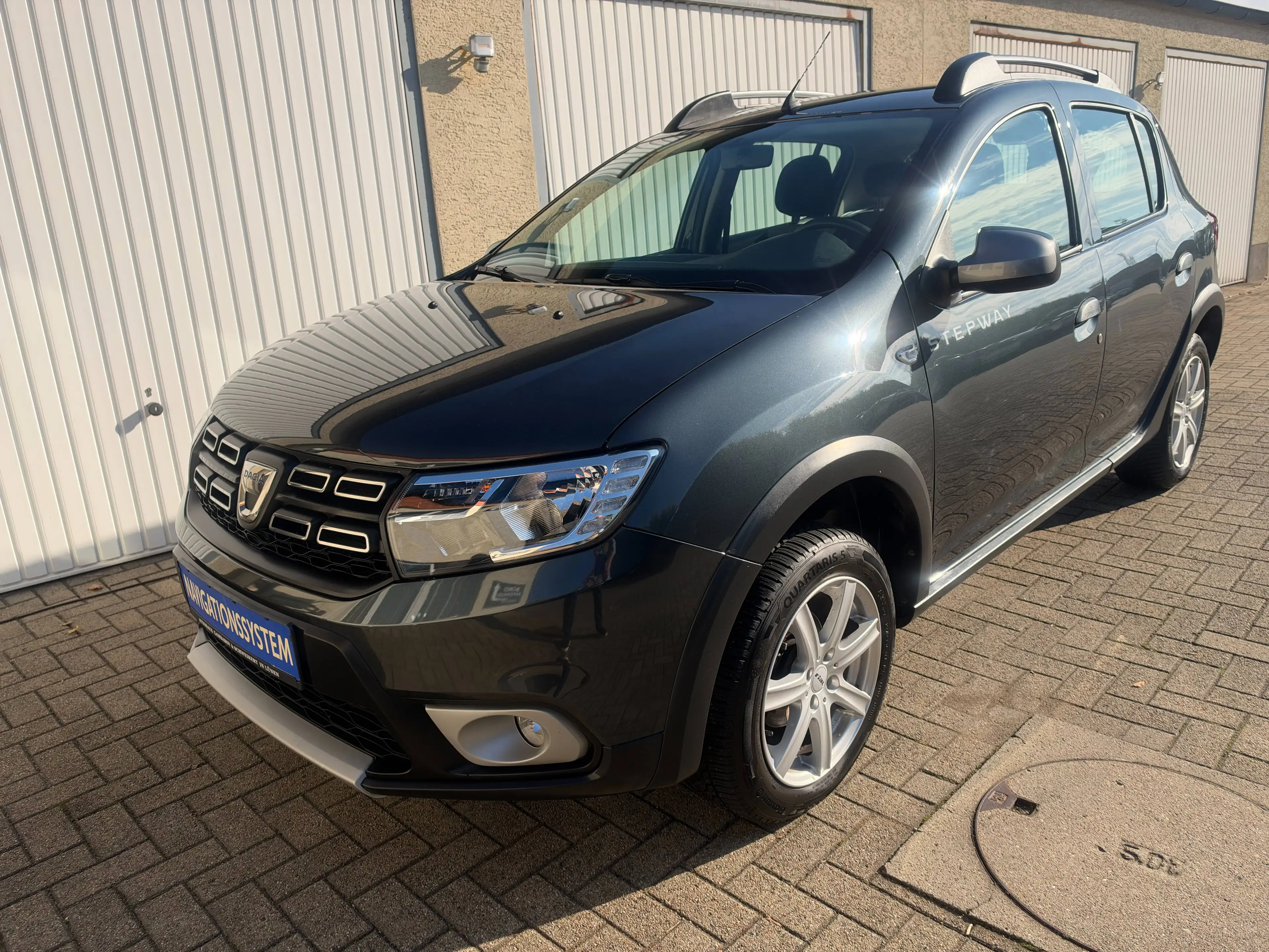 Dacia Sandero STEPWAY PRESTIGE KAMERA PDC MEDIA NAVI BLUETOOTH STARTSTOP TEMPOMAT — photo 2