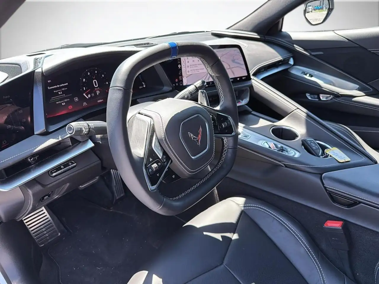 Chevrolet Corvette снимка Chevrolet Corvette