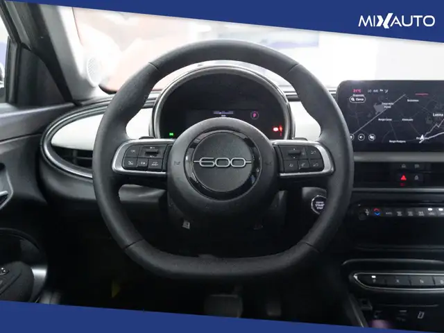 Fiat 600 view 12