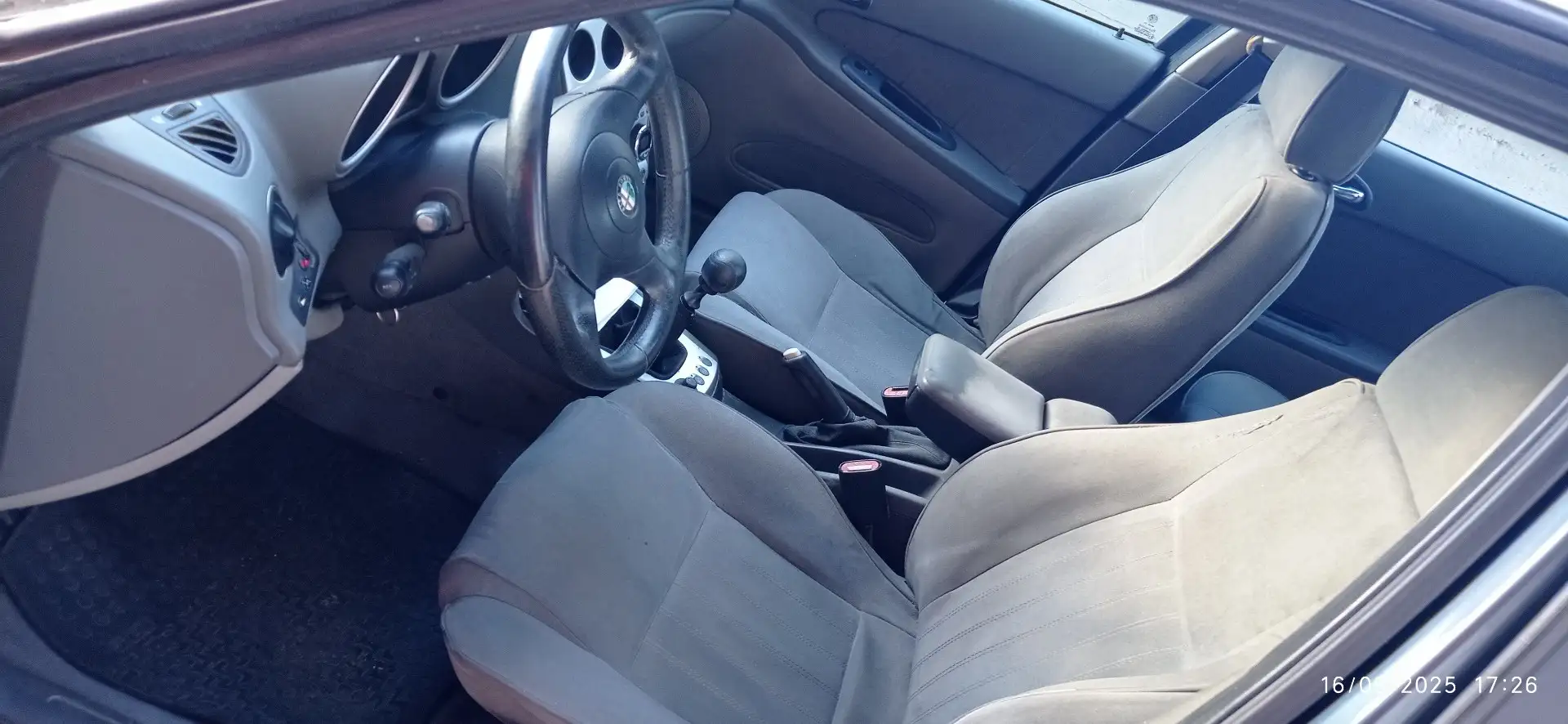 Alfa Romeo 156 1.9 jtd TI 115cv - 2