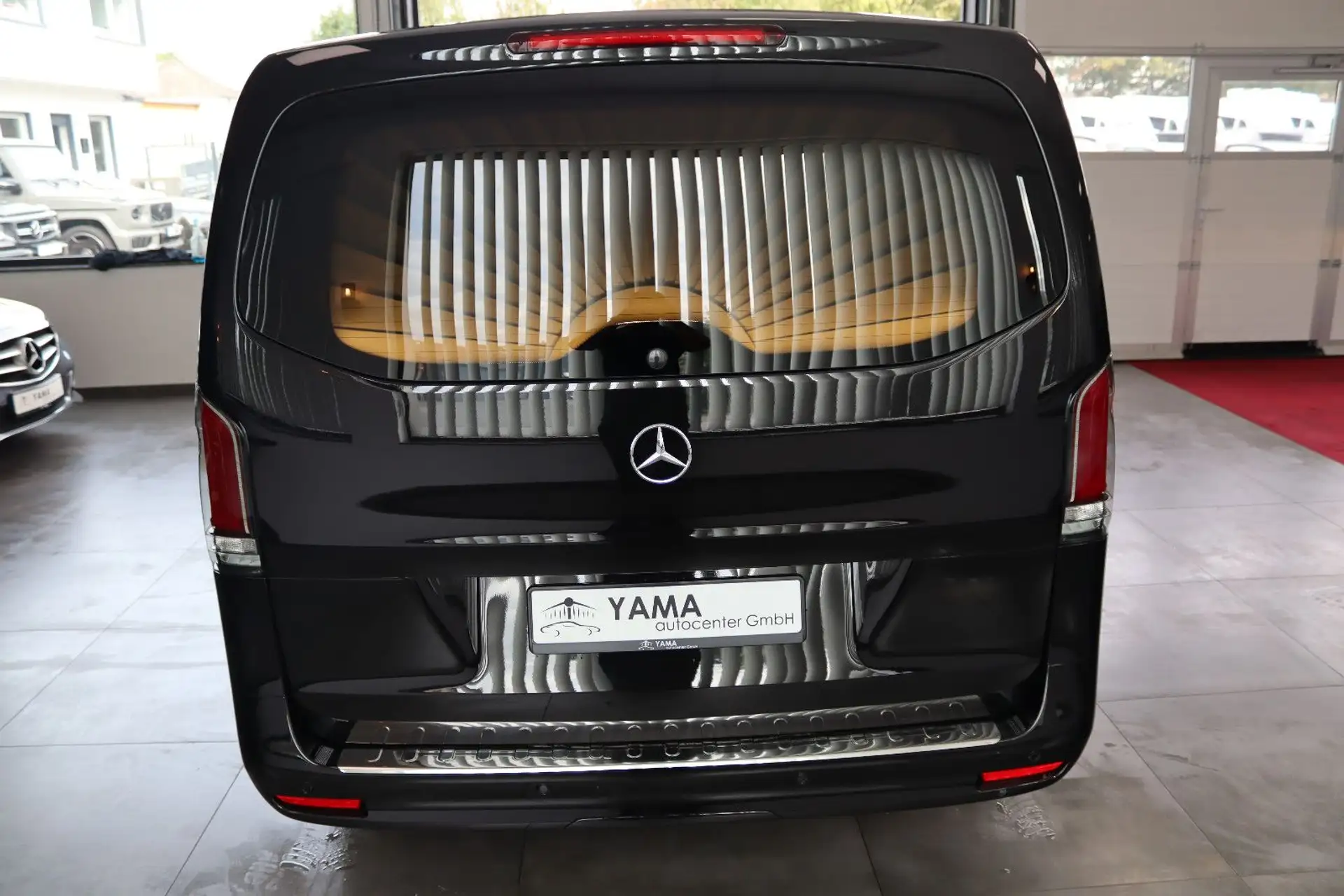 벤츠 Mercedes-Benz Vito 116 2026 검정 사진 6