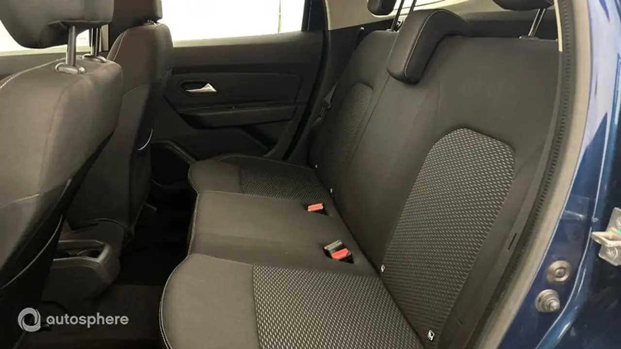 Dacia Duster — photo 13