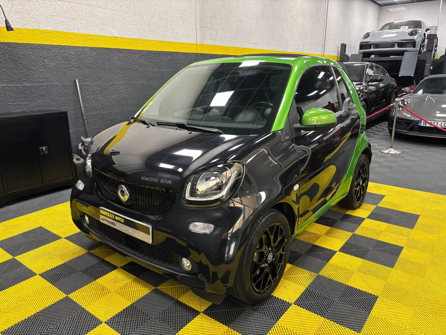 smart forTwo Fortwo Cabrio 82 ch Electrique BA1 Prime Vert - 2