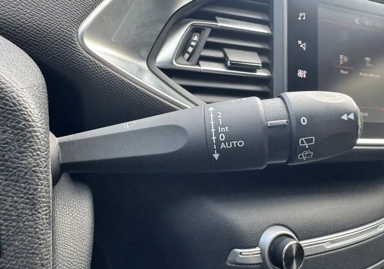 Peugeot 308 308 — photo 20