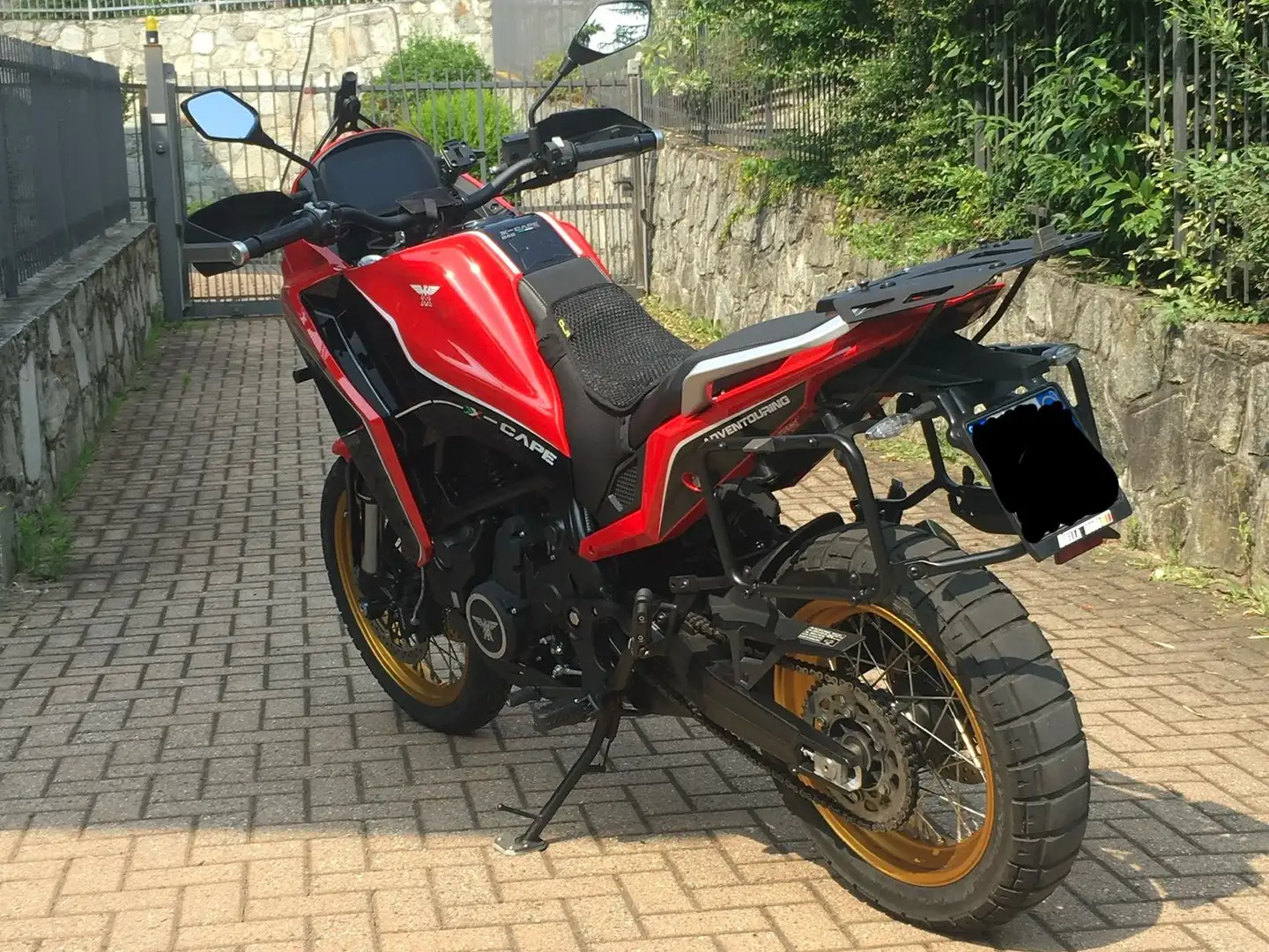 Moto Morini X-Cape 649 cerchi a raggi gold Rosso - 2