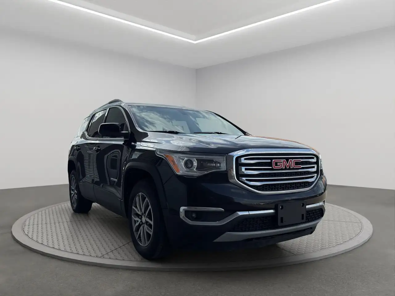 GMC Acadia снимка GMC Acadia