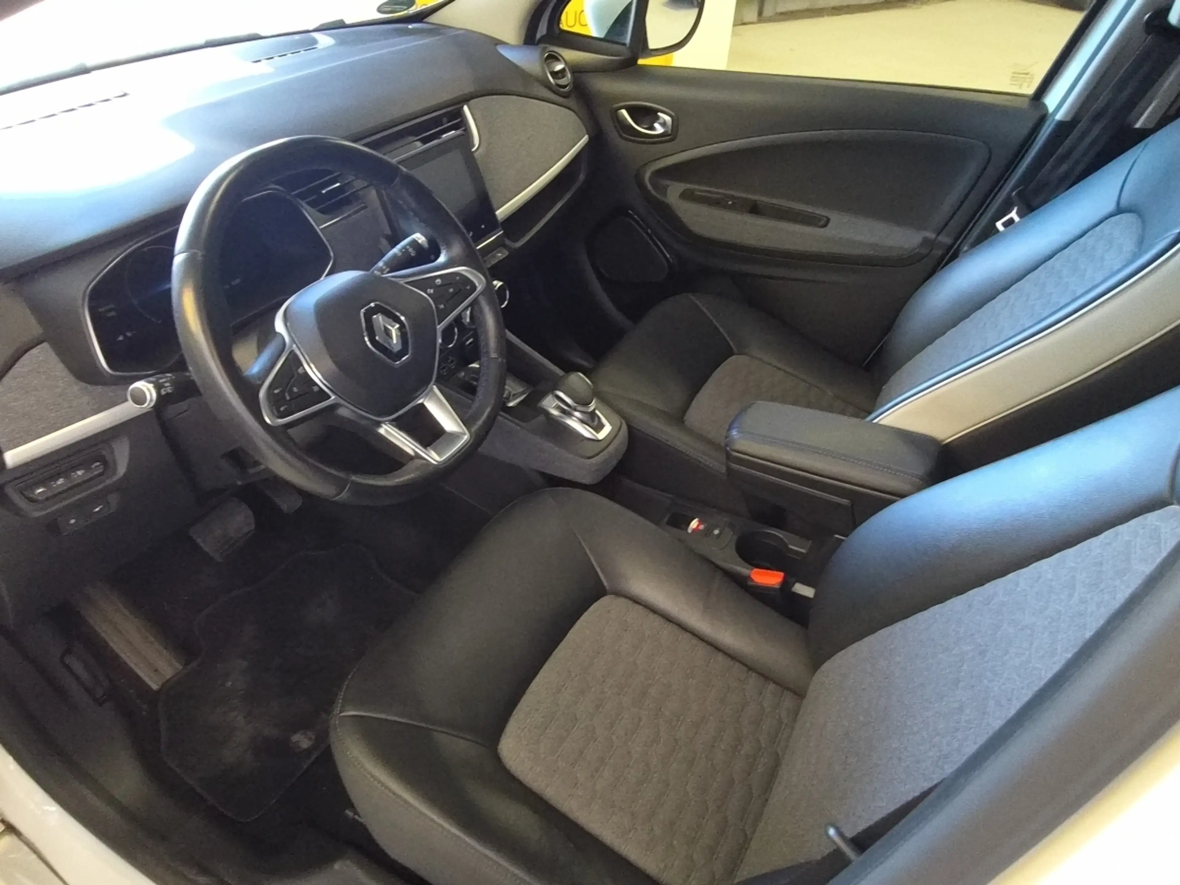 Renault ZOE Z.E.50 EXPERIENCE Klima Navi PDC — photo 11