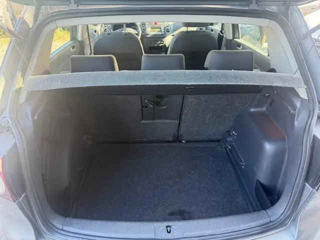 Volkswagen Golf Plus view 12