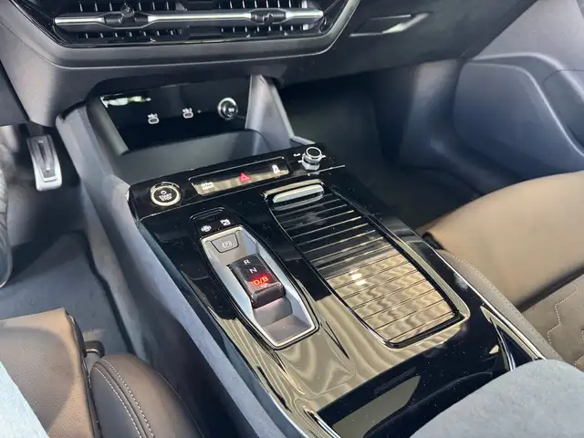 Audi A6 e-tron quattro business Ansicht 18