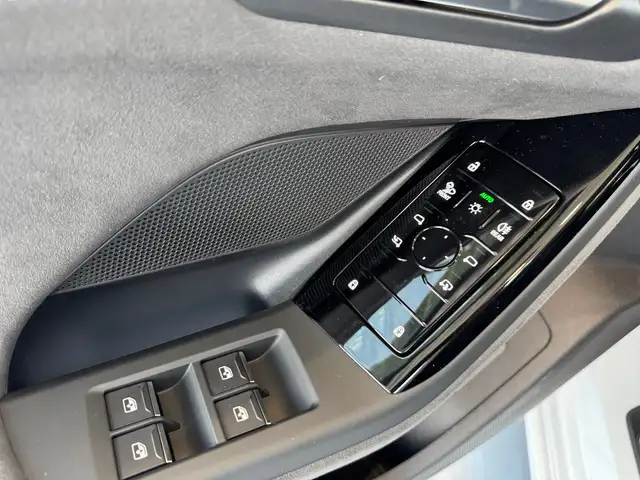 Audi A6 e-tron quattro business Ansicht 15