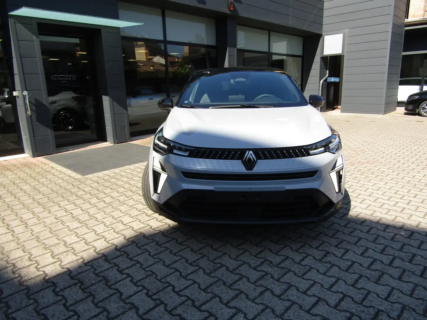 Renault Captur 1.0 ECO-G TECHNO 100 CV,LED,CARPLAY,CERCHI 18,KM 0 Grau - 2