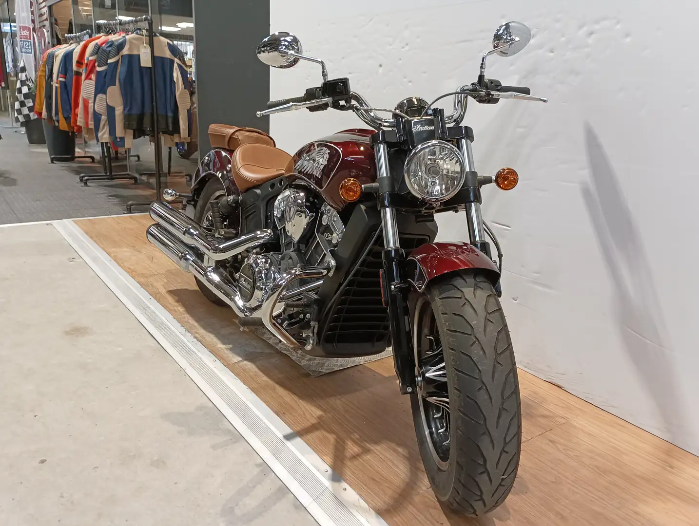 Indian Scout Rosso - 2