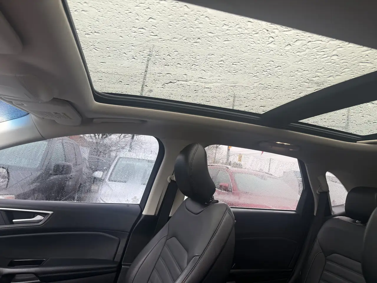 Ford Edge снимка Ford Edge