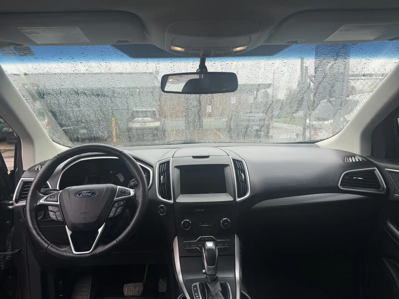 Ford Edge снимка Ford Edge