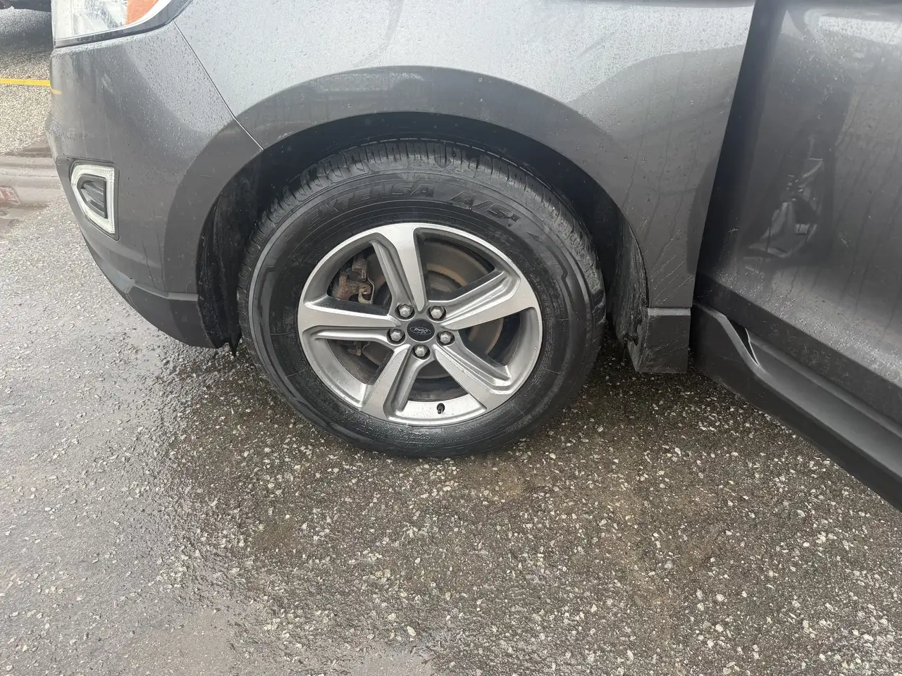 Ford Edge снимка Ford Edge