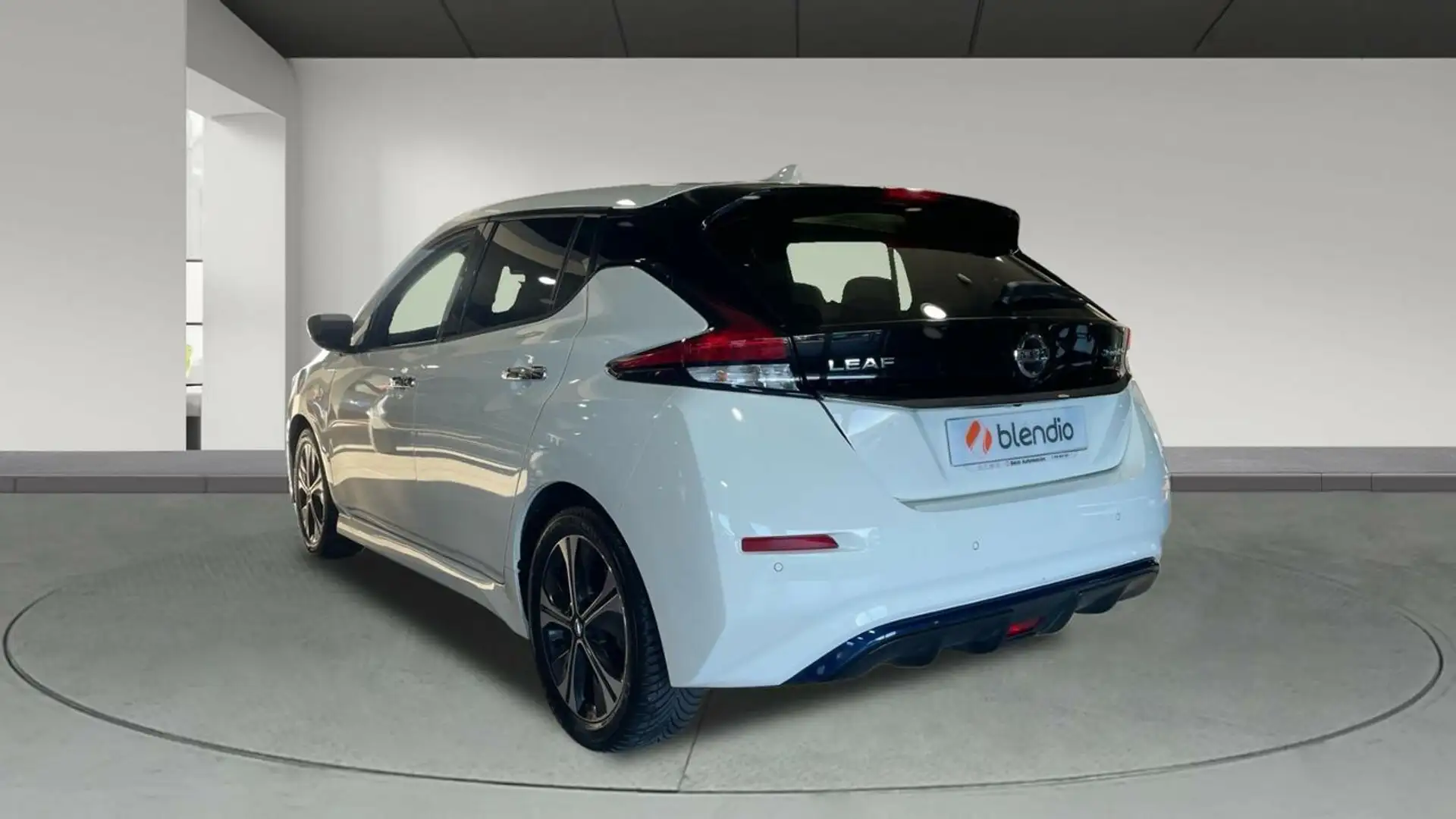 Nissan Leaf 40KWH N-CONNECTA 40KWH 150 5P Amarillo - 2