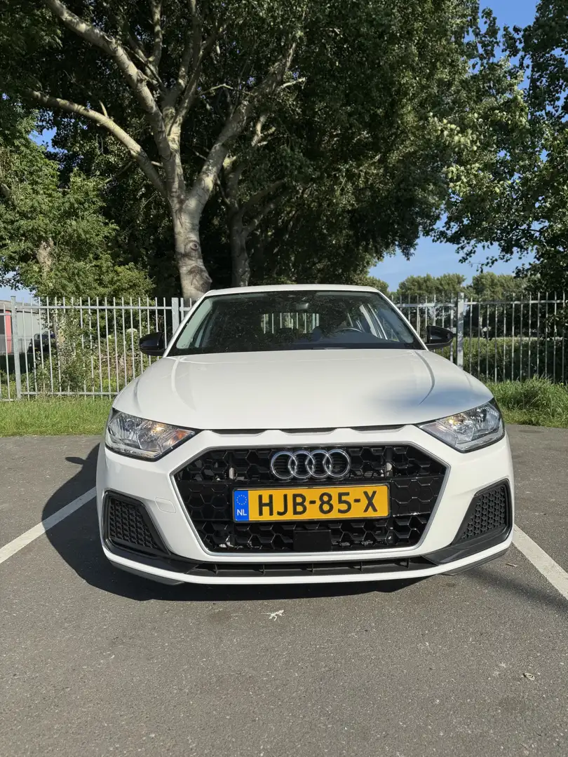 Audi A1 25 TFSI epic Wit - 1